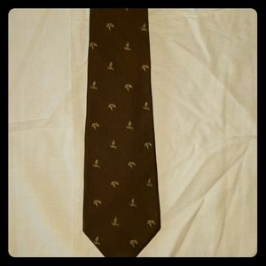 Vintage resilio tie with flying bird pattern